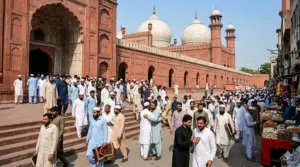 Pakistan Eid Holidays: 4-Day Long Weekend Official